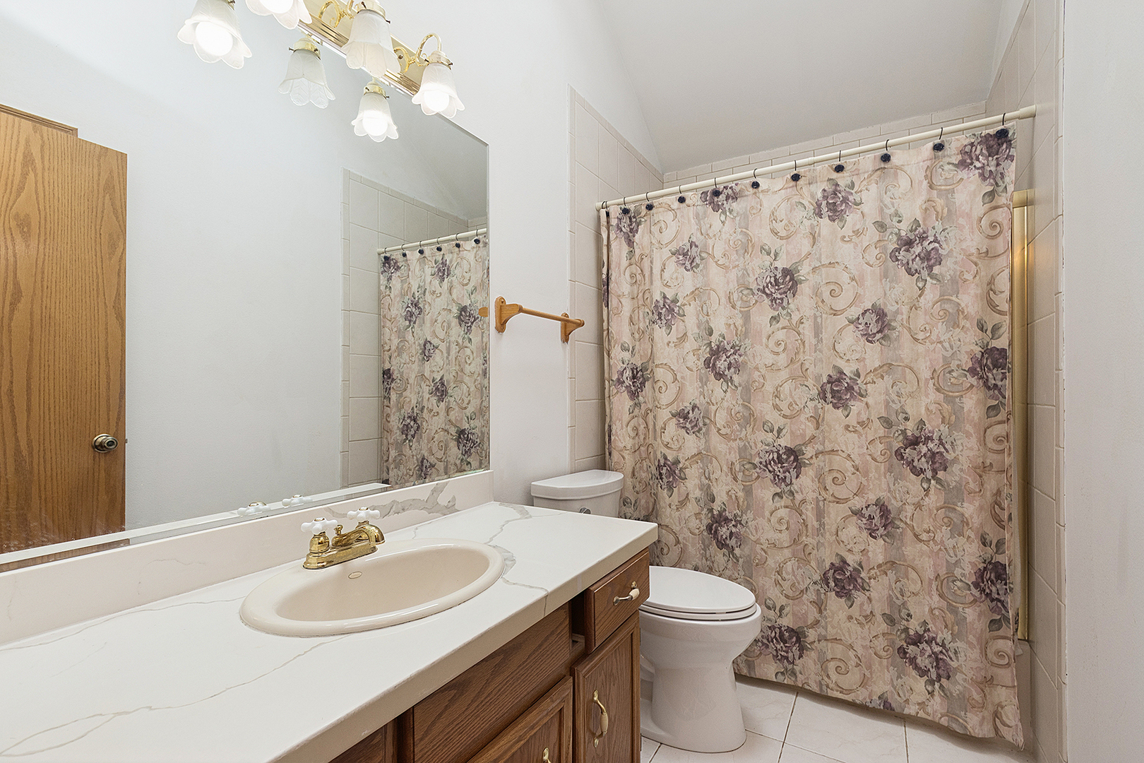 8036 Blarney Road, Tinley Park, IL 60477