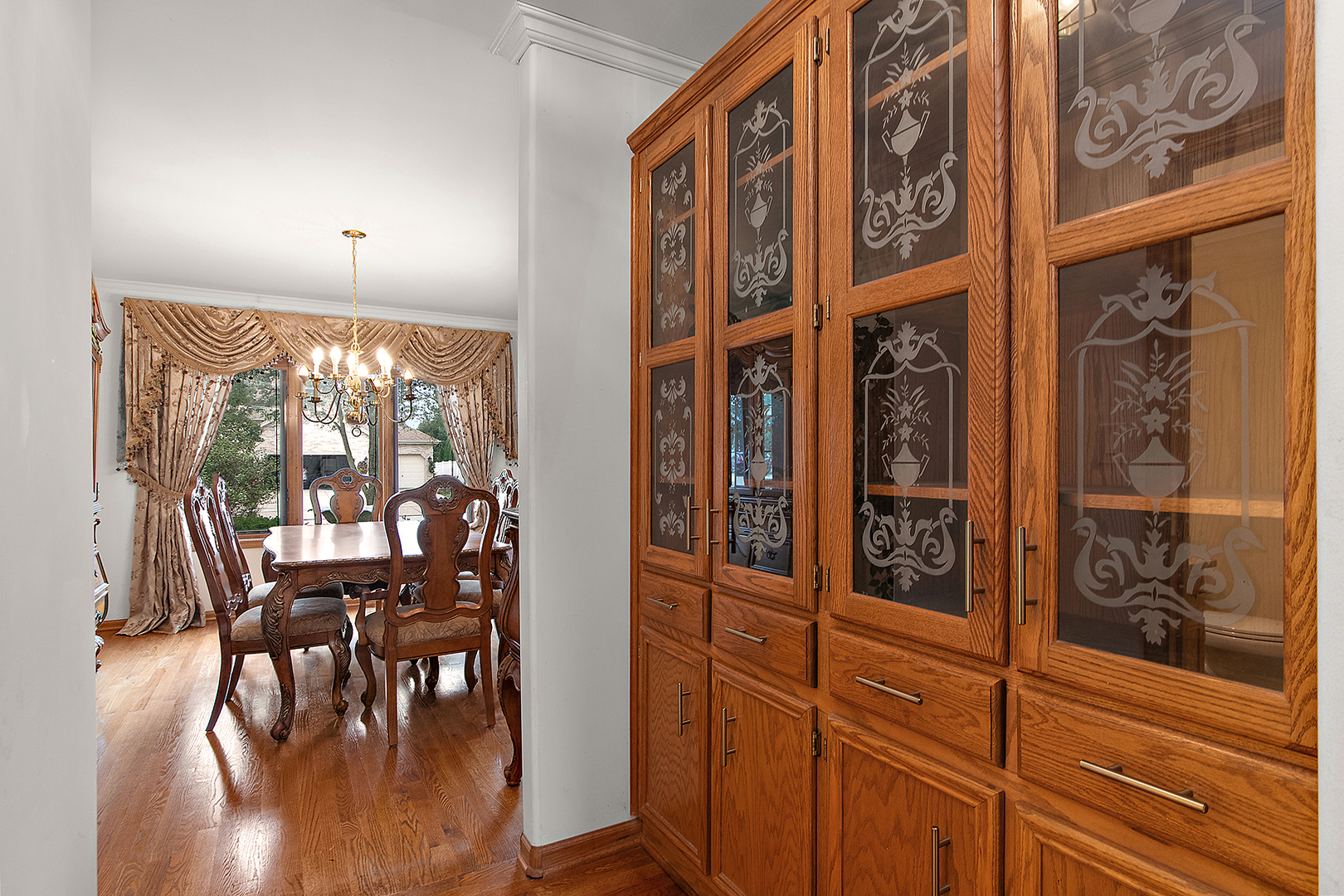 8036 Blarney Road, Tinley Park, IL 60477