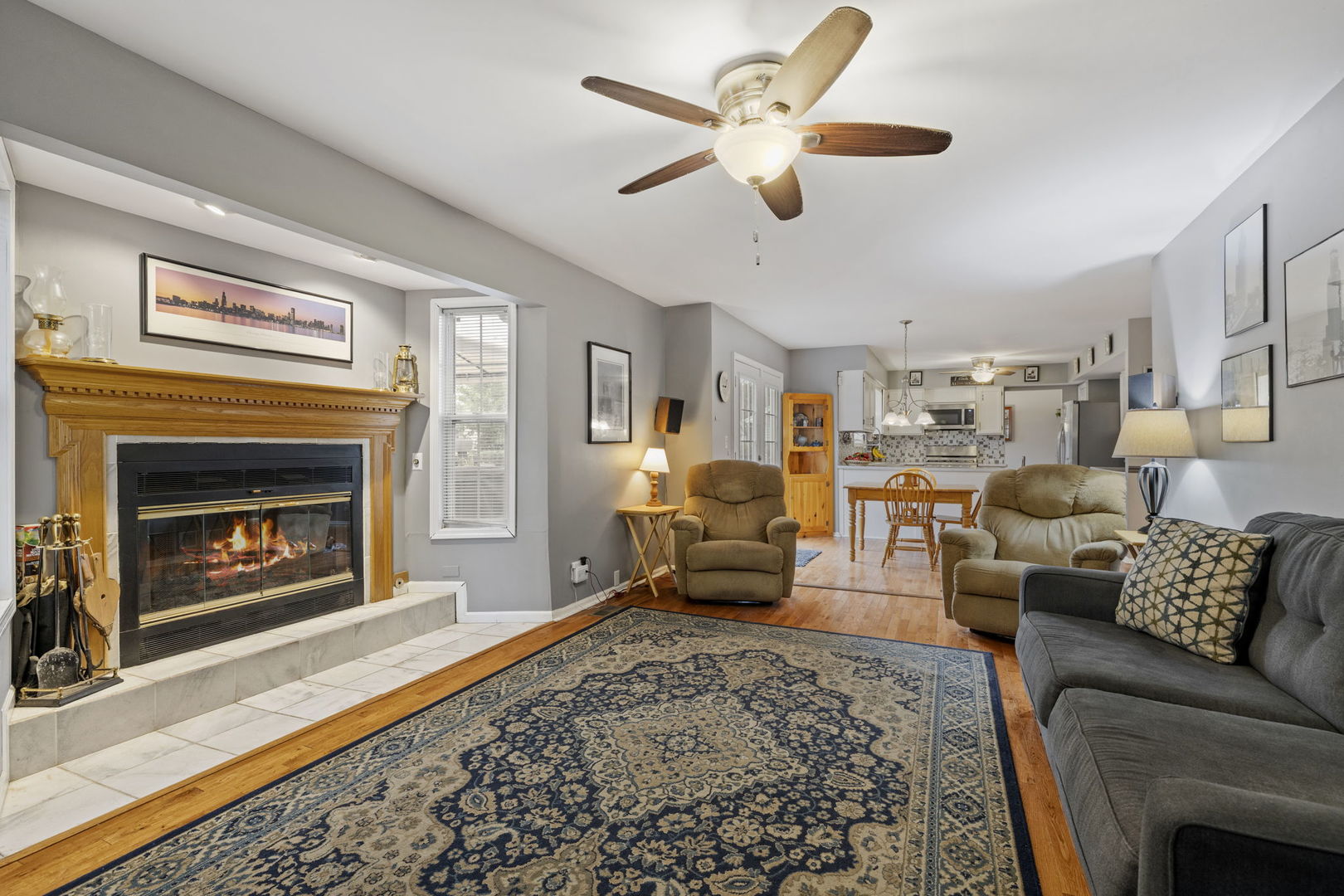 308 Foxworth Court, Aurora, IL 60502