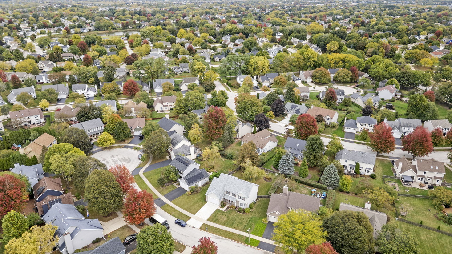 308 Foxworth Court, Aurora, IL 60502