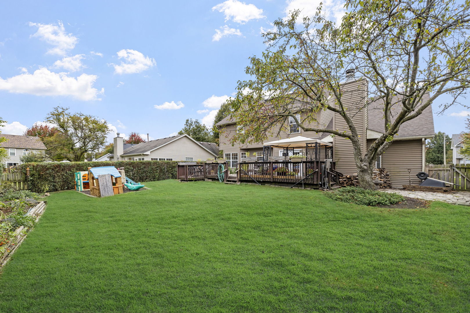 308 Foxworth Court, Aurora, IL 60502