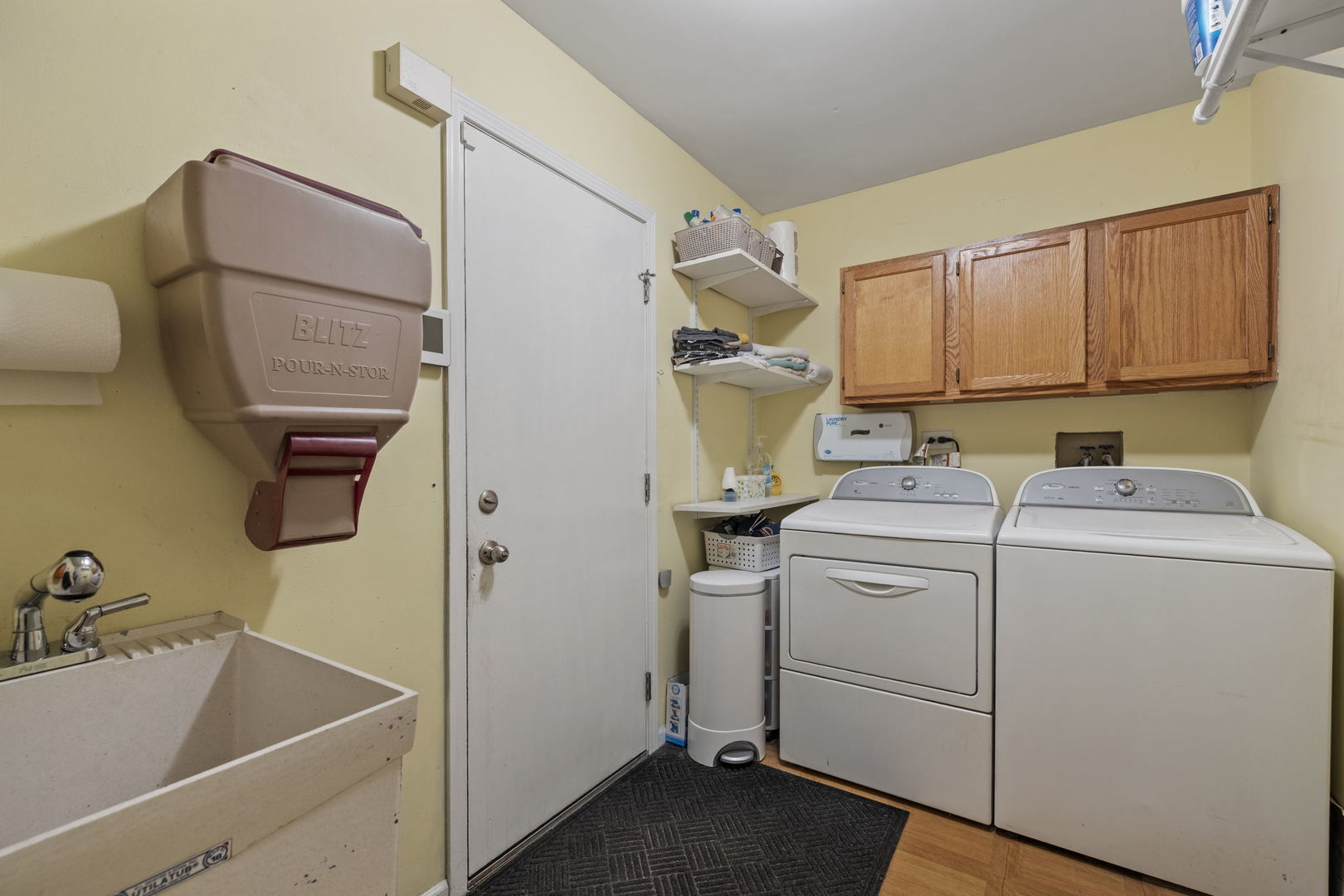 308 Foxworth Court, Aurora, IL 60502