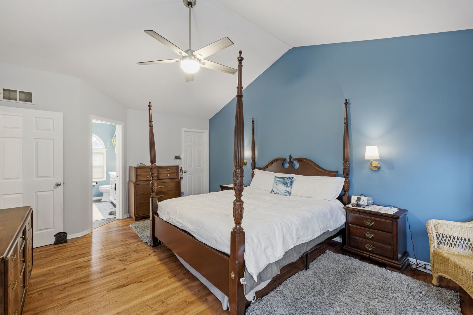 308 Foxworth Court, Aurora, IL 60502