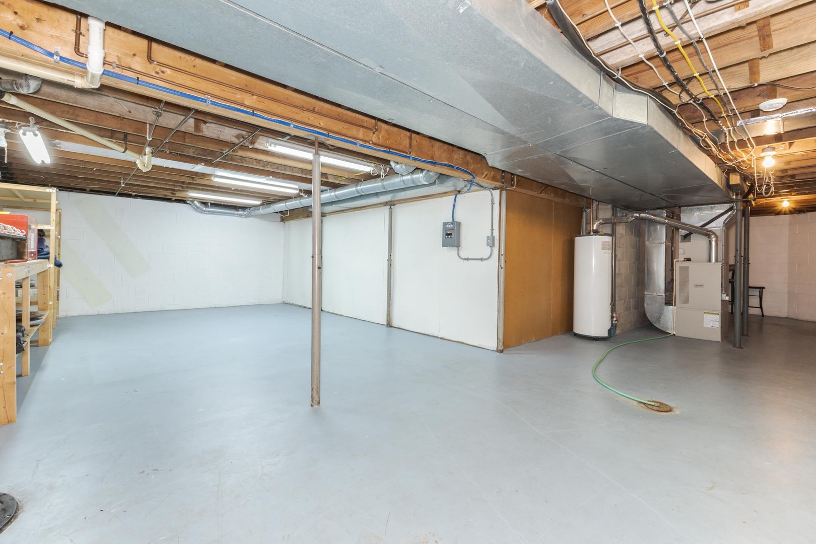 1114 Beechwood Avenue, Bloomington, IL 61701