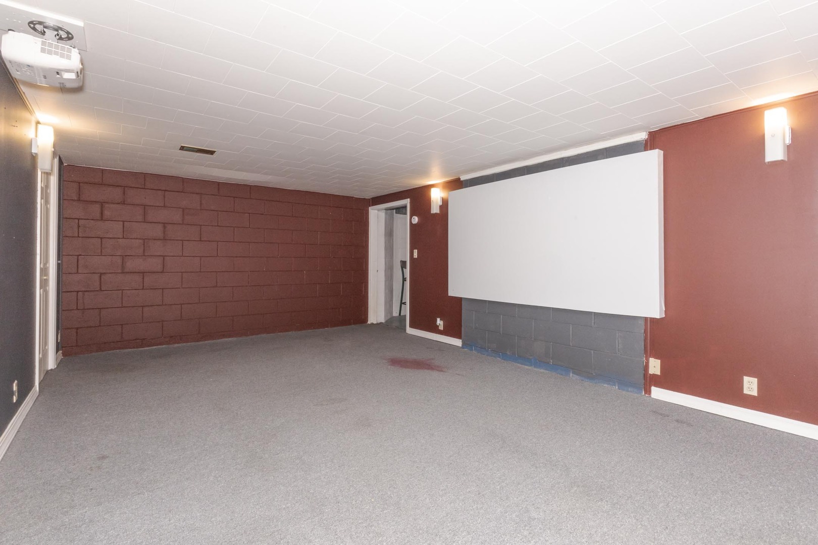 1114 Beechwood Avenue, Bloomington, IL 61701