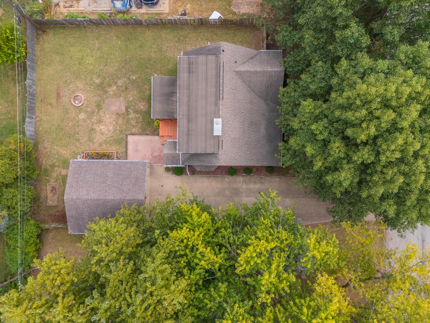 1114 Beechwood Avenue, Bloomington, IL 61701