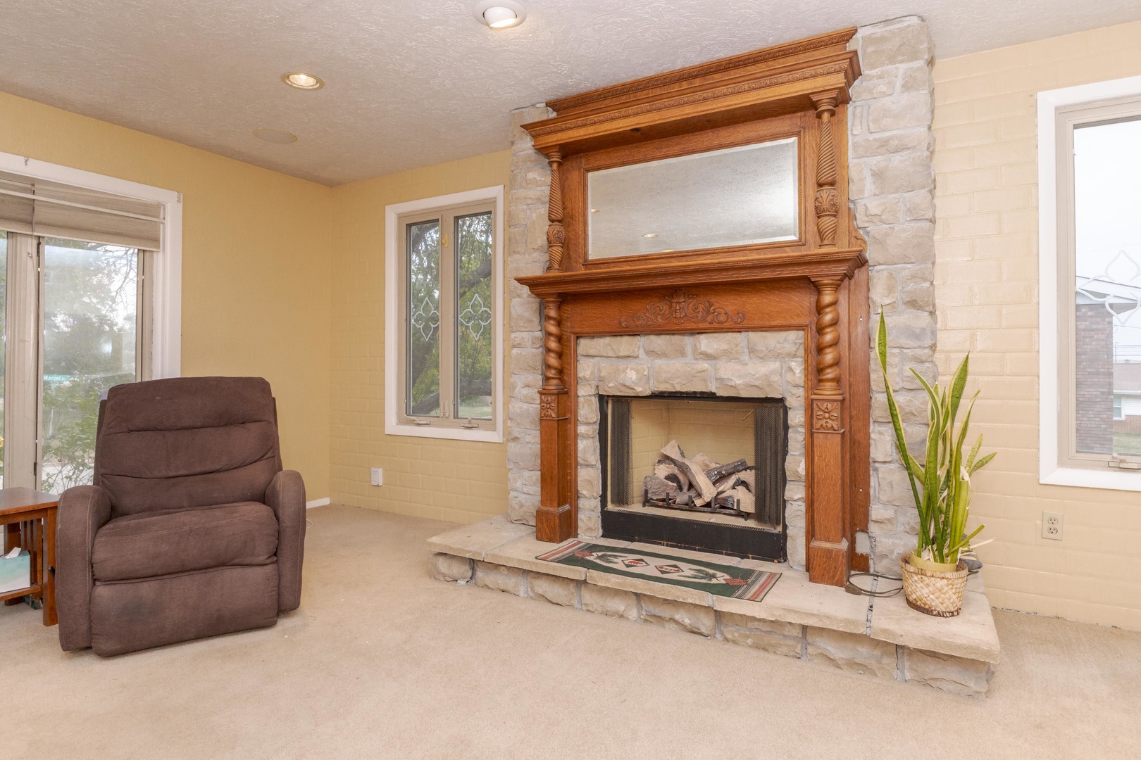 1909 Marzel Drive, Bloomington, IL 61701