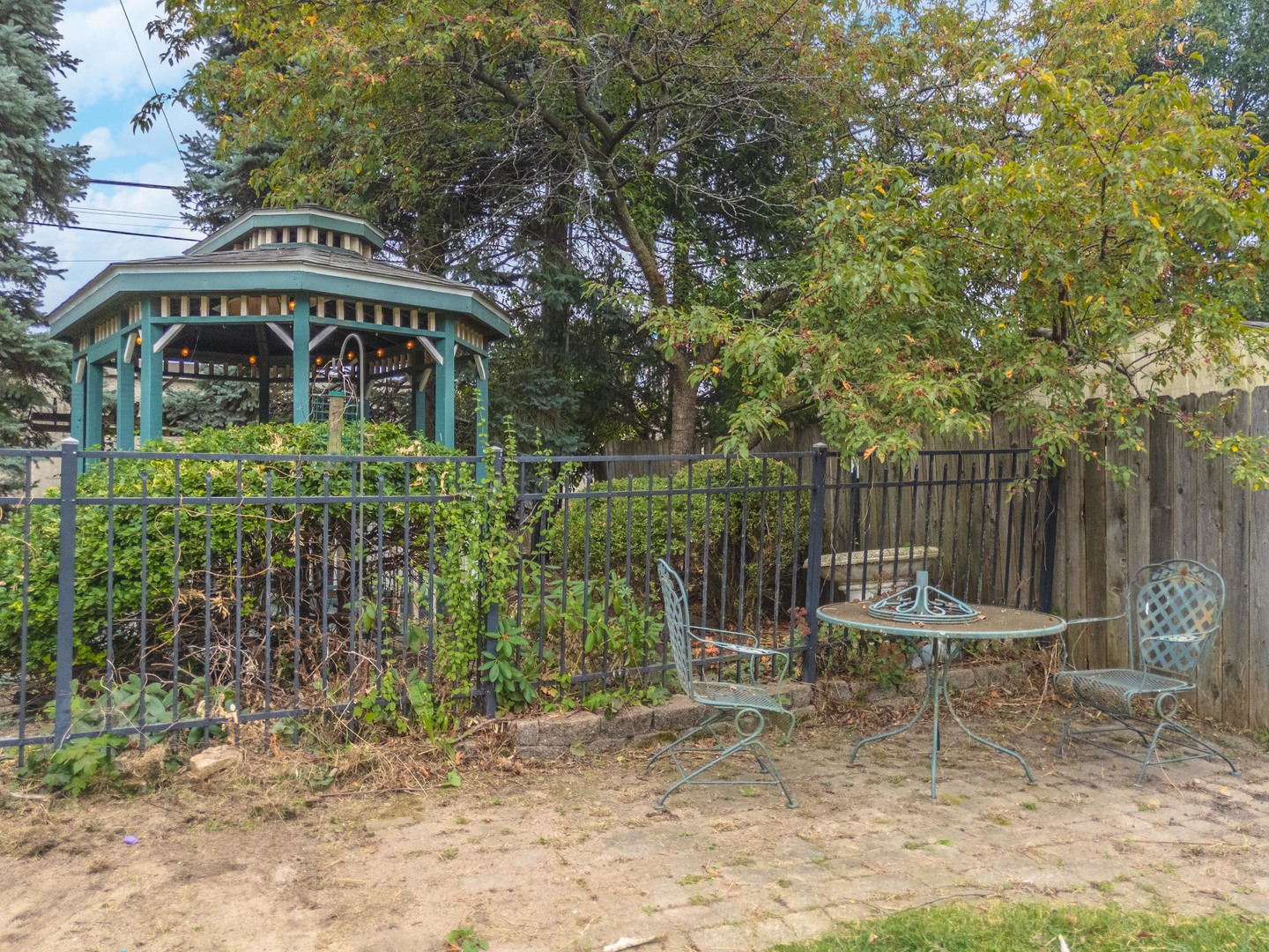 1909 Marzel Drive, Bloomington, IL 61701