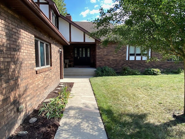 9841 Kennedy Avenue, Highland, IN 46322