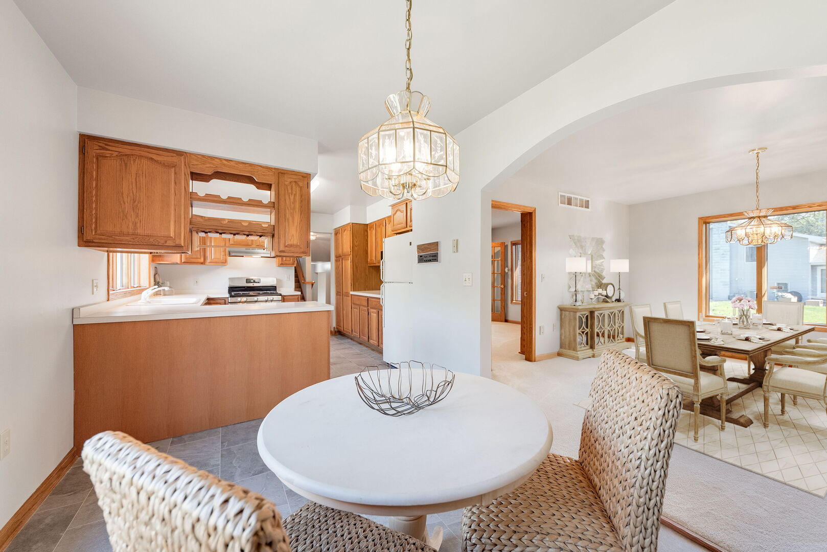 9841 Kennedy Avenue, Highland, IN 46322