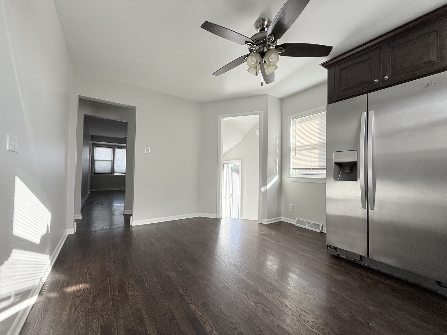 5850 S Neva Avenue, Chicago, IL 60638