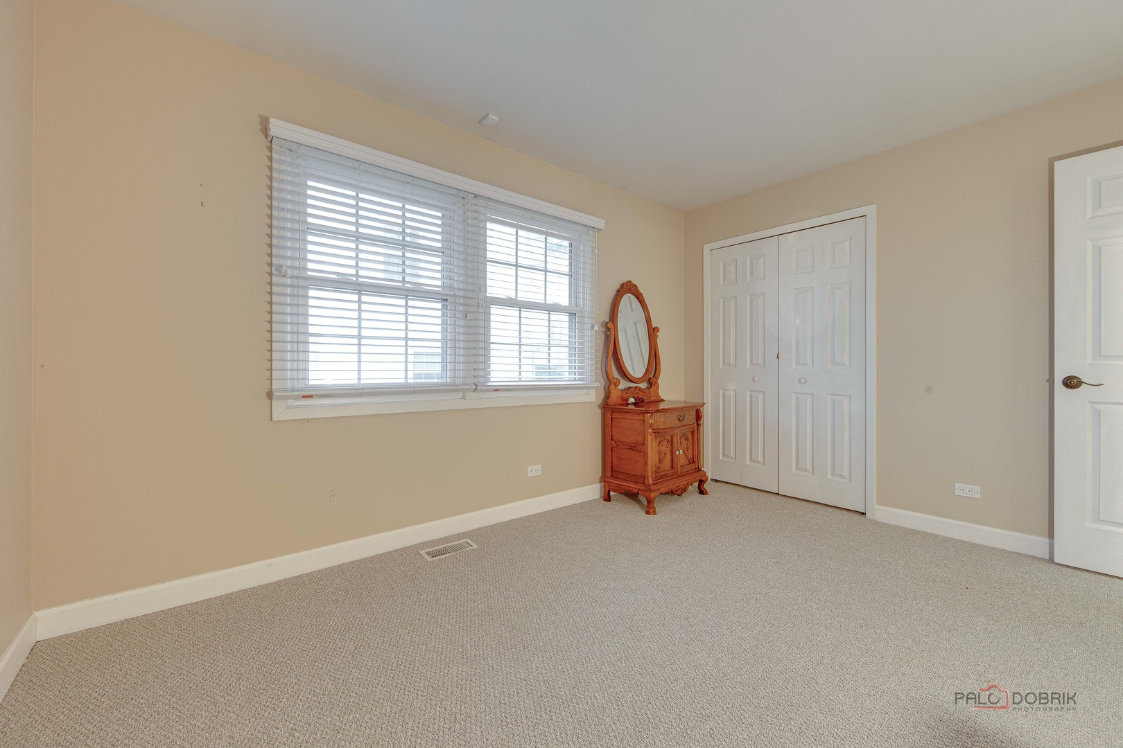 441 Arbor Gate Lane, Buffalo Grove, IL 60089