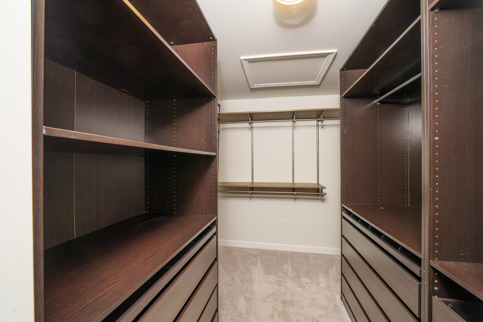 2930 Glacier Way #A, Wauconda, IL 60084