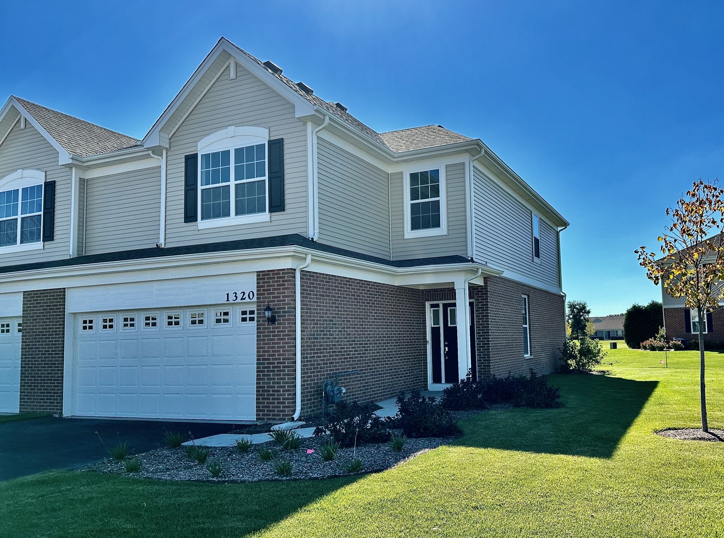 1320 Draper Road, McHenry, IL 60050