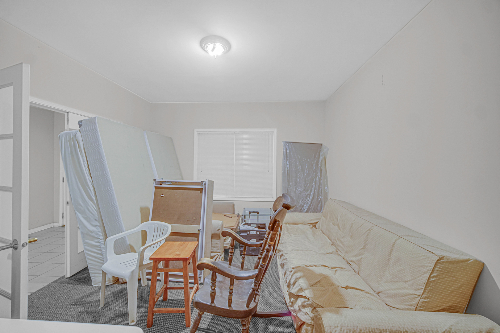 4635 S Greenwood Avenue, Chicago, IL 60653