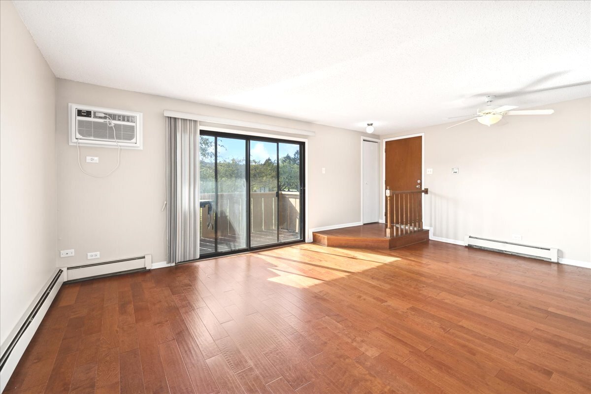 11 Echo Court #12, Vernon Hills, IL 60061