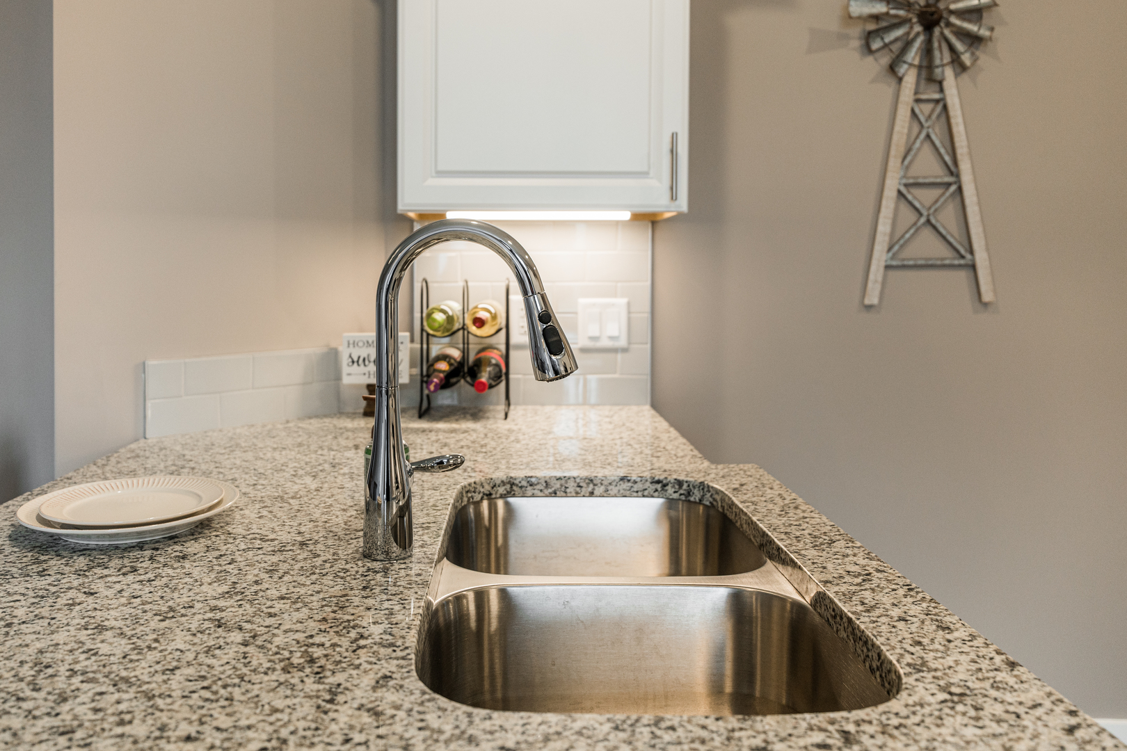 102 Cobblestone Court #102, Genoa, IL 60135