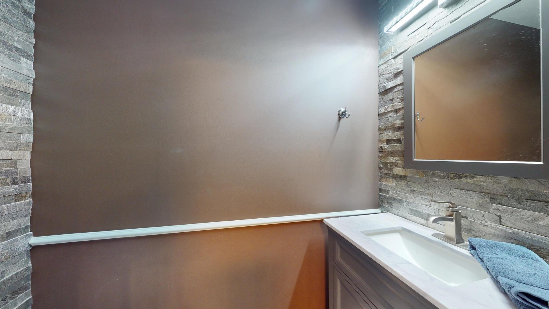 333 Redwing Drive, Deerfield, IL 60015