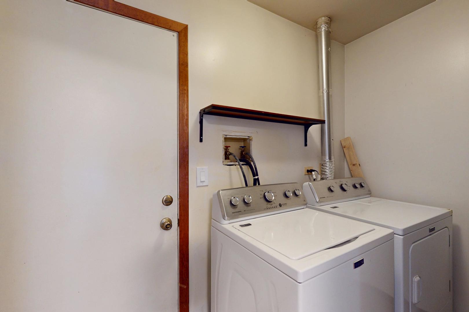 333 Redwing Drive, Deerfield, IL 60015