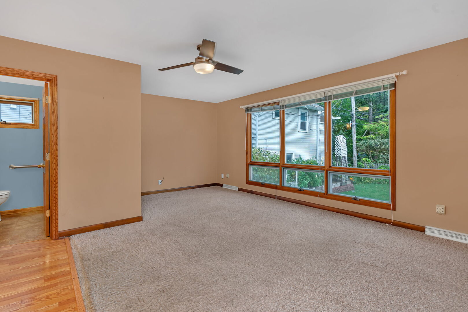 1105 Taylor Street, Joliet, IL 60435