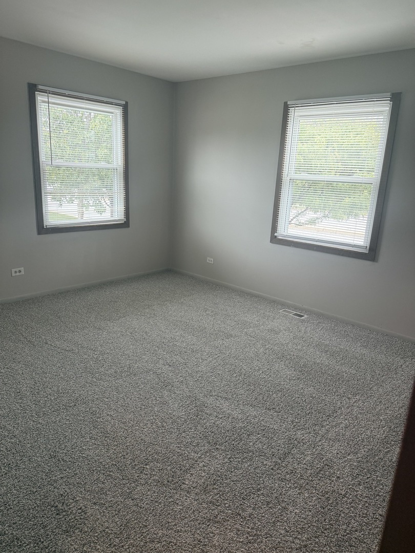1642 Country Lakes Drive #A, Naperville, IL 60563