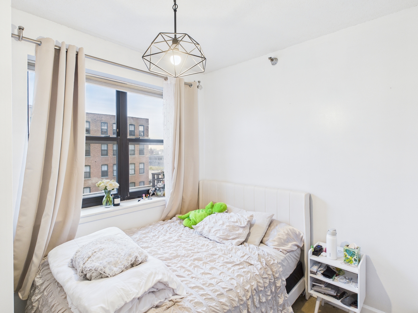 1529 S State Street #8B, Chicago, IL 60605