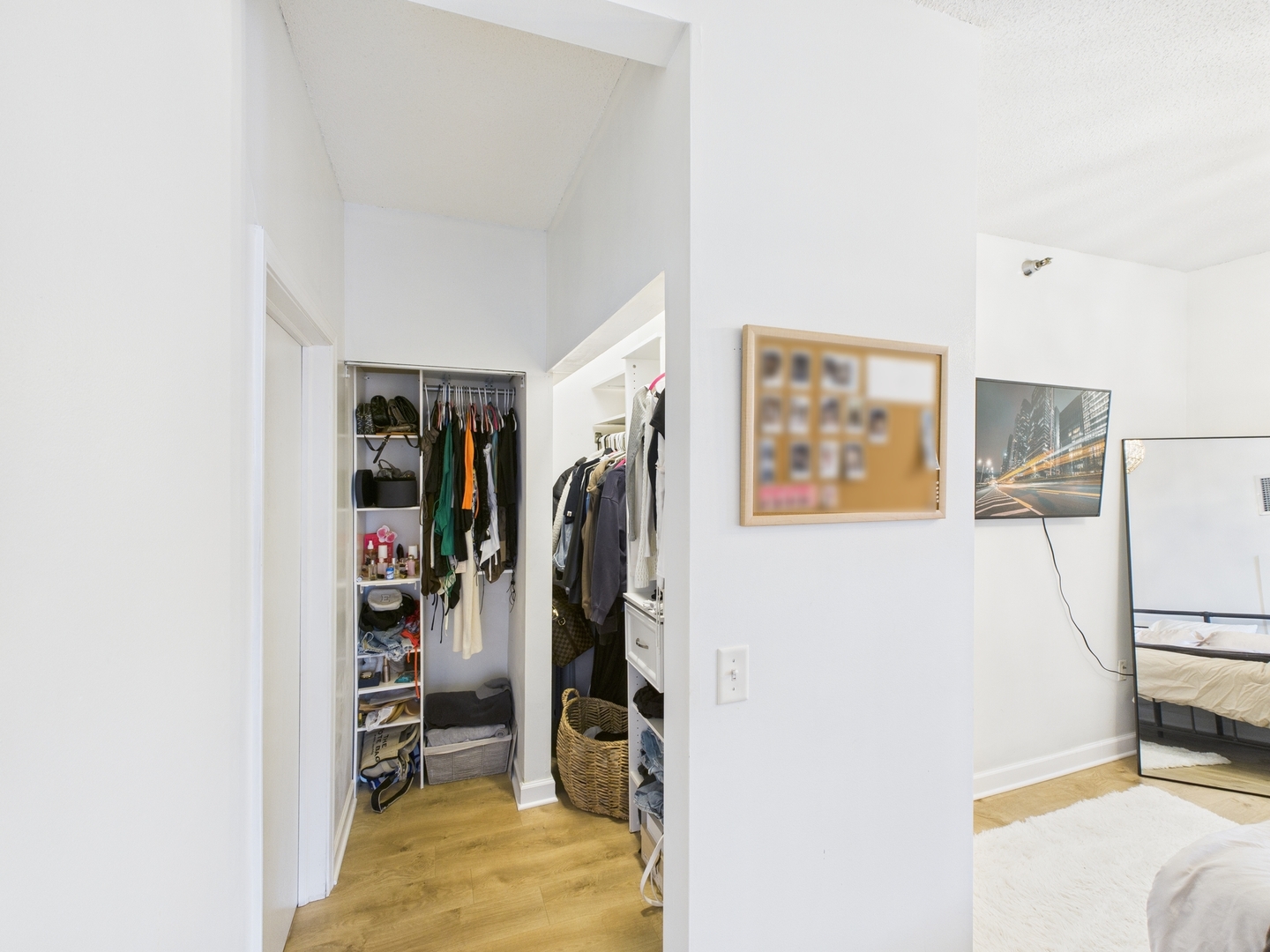 1529 S State Street #8B, Chicago, IL 60605