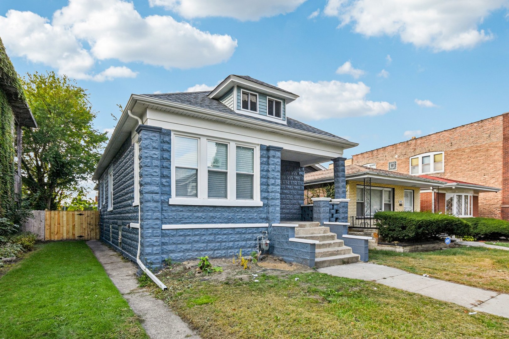 8536 S Maryland Avenue, Chicago, IL 60619
