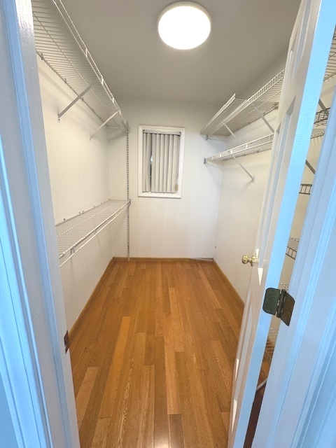 1256 ERIC Lane, Lake Zurich, IL 60047