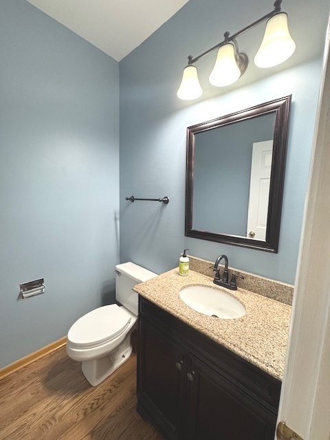 1256 ERIC Lane, Lake Zurich, IL 60047