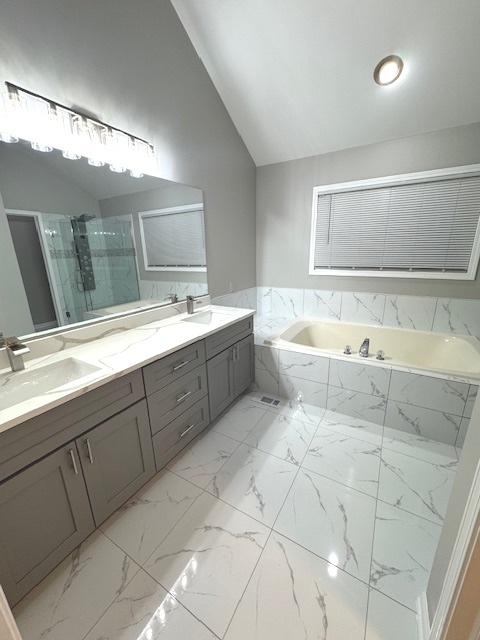 1256 ERIC Lane, Lake Zurich, IL 60047