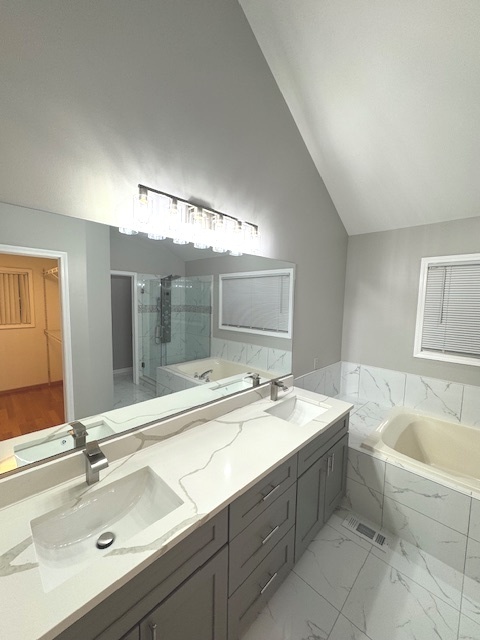 1256 ERIC Lane, Lake Zurich, IL 60047