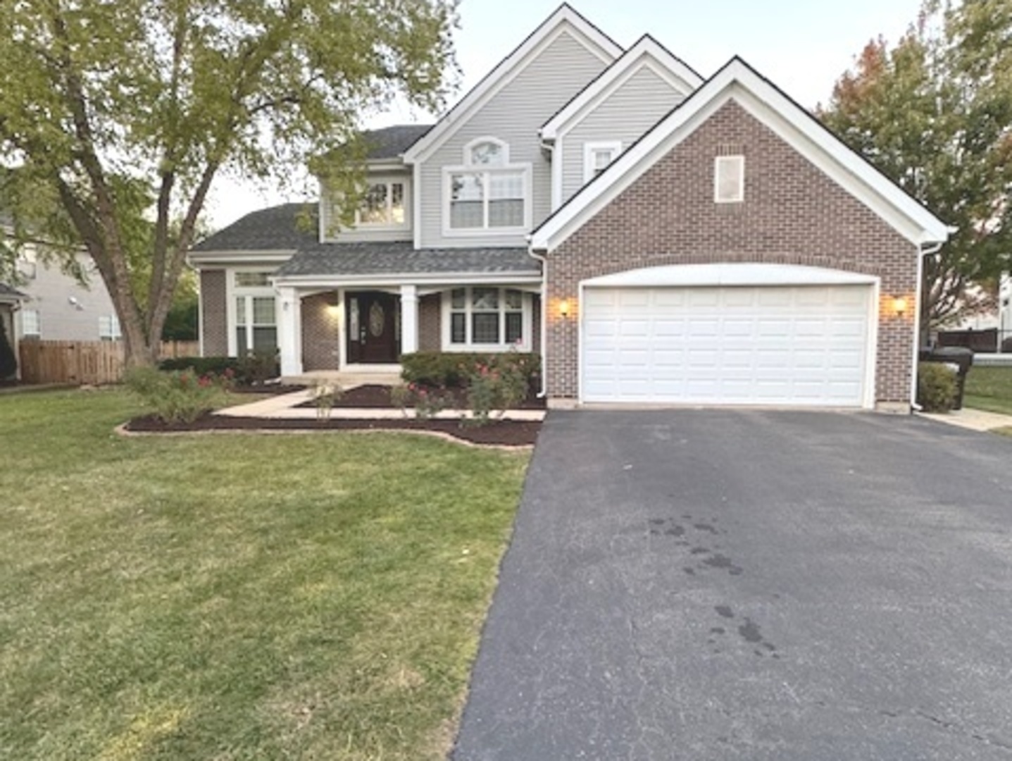 1256 ERIC Lane, Lake Zurich, IL 60047