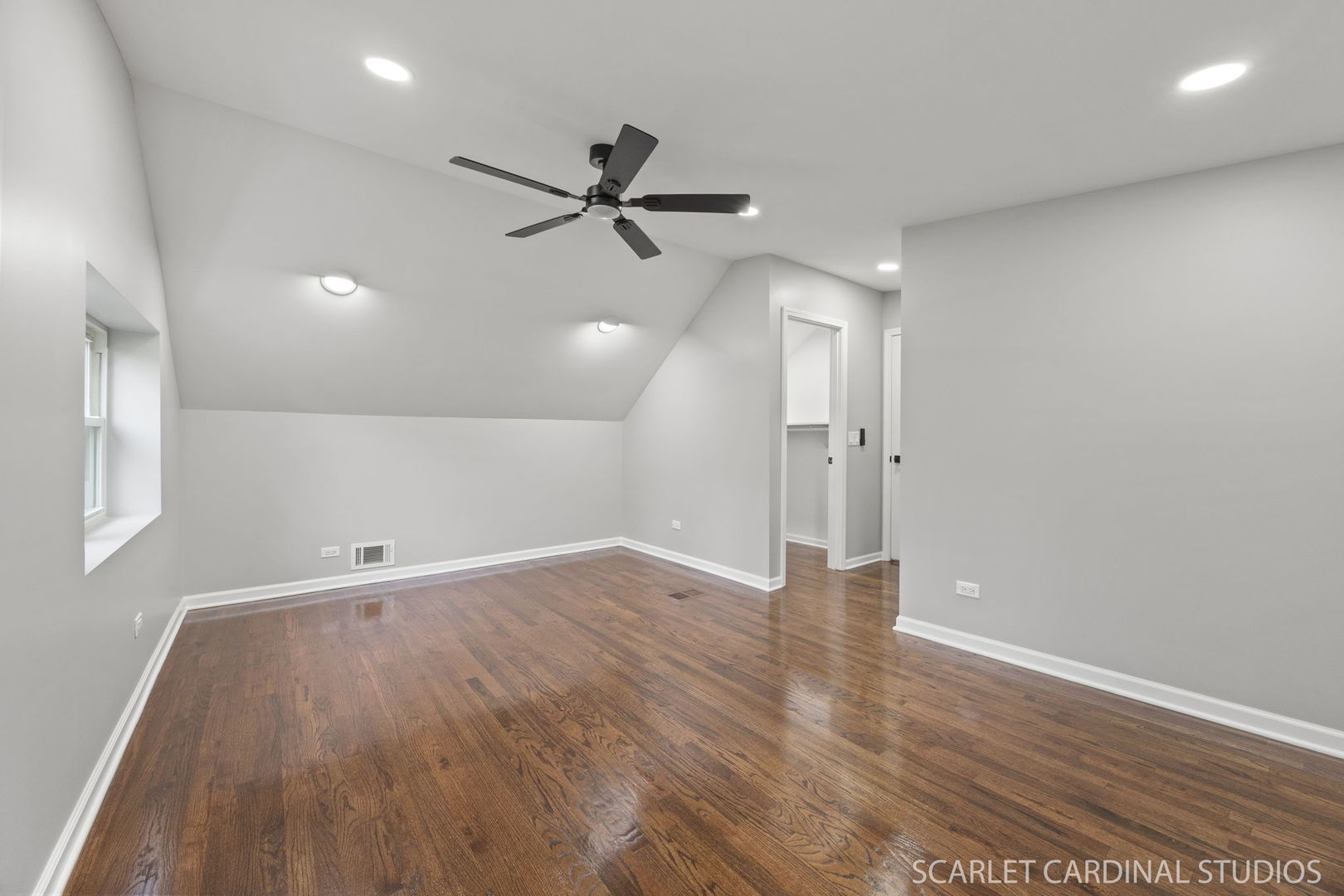 1302 S Luther Avenue, Lombard, IL 60148