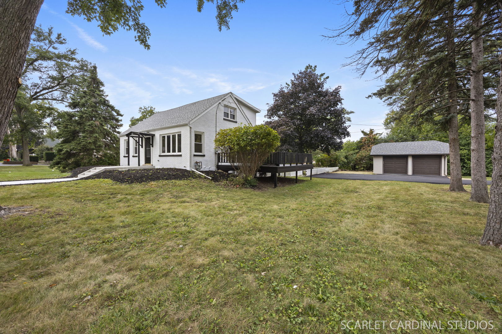 1302 S Luther Avenue, Lombard, IL 60148