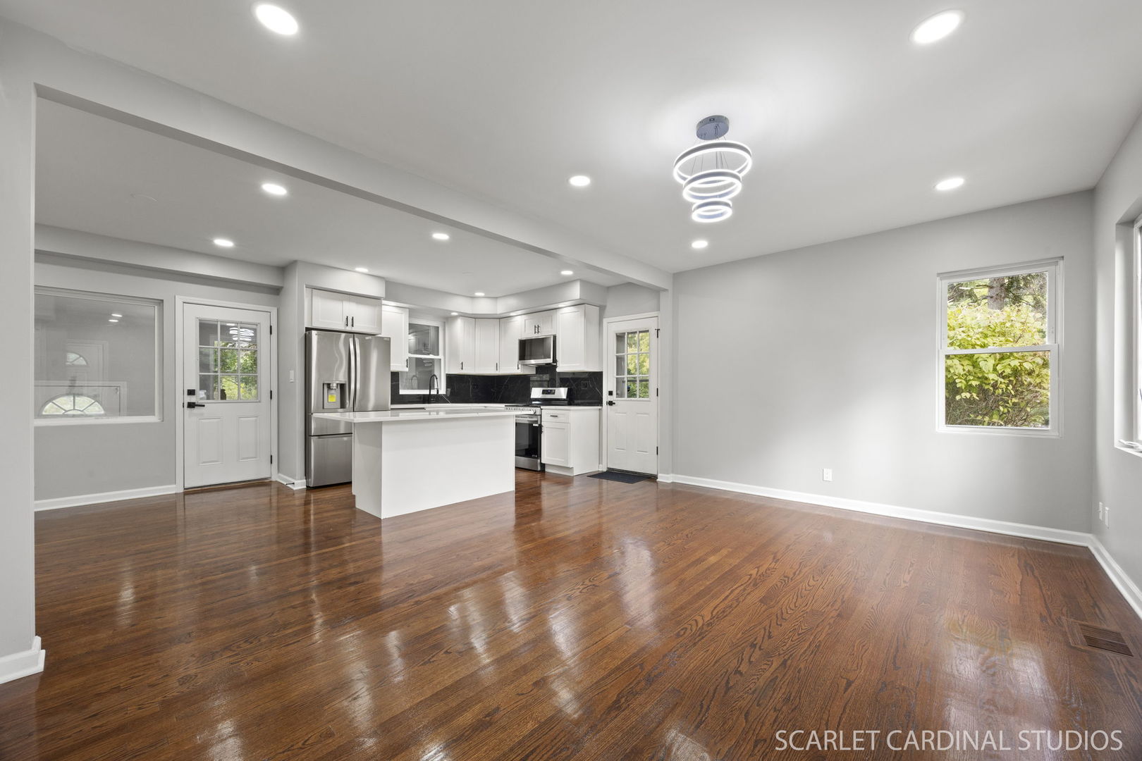 1302 S Luther Avenue, Lombard, IL 60148