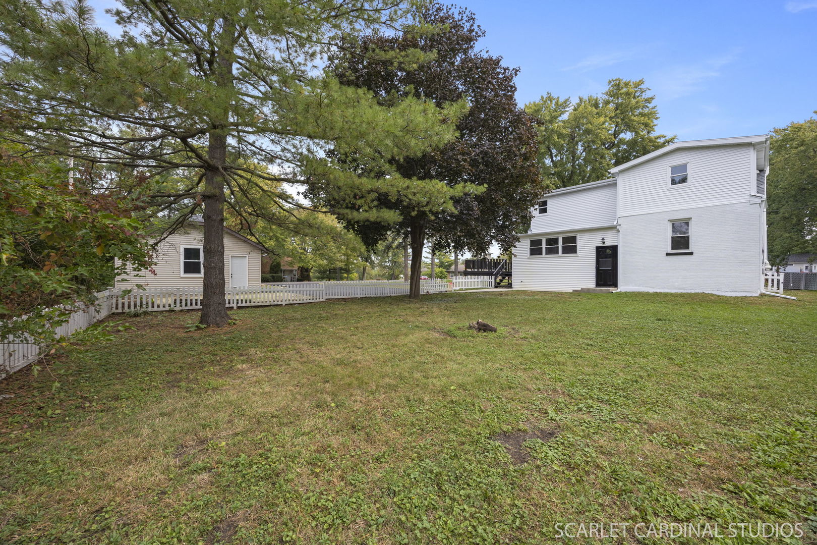 1302 S Luther Avenue, Lombard, IL 60148