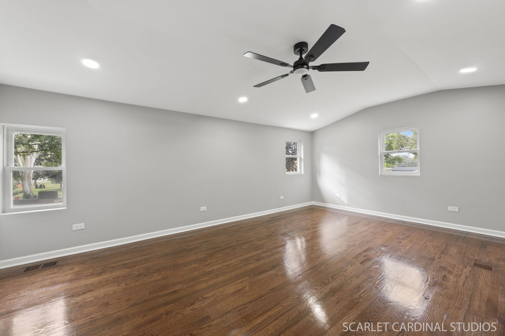 1302 S Luther Avenue, Lombard, IL 60148