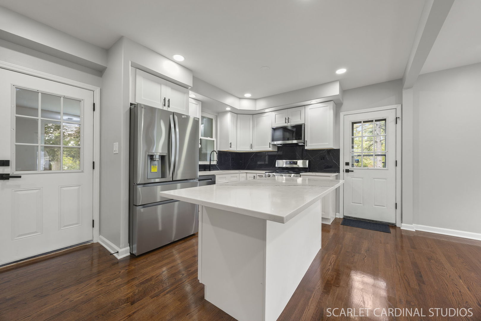 1302 S Luther Avenue, Lombard, IL 60148