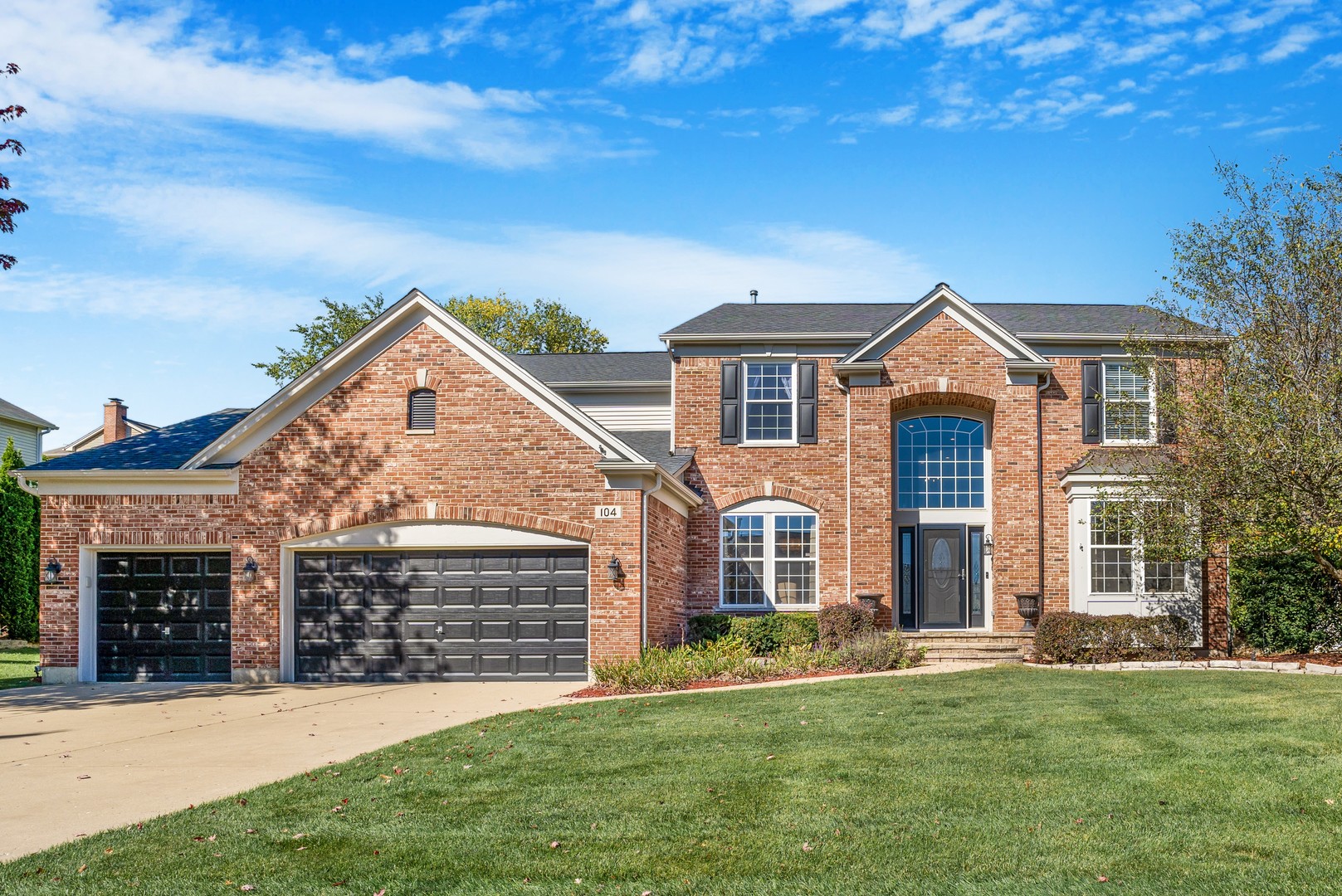 104 Cottonwood Drive, Streamwood, IL 60107