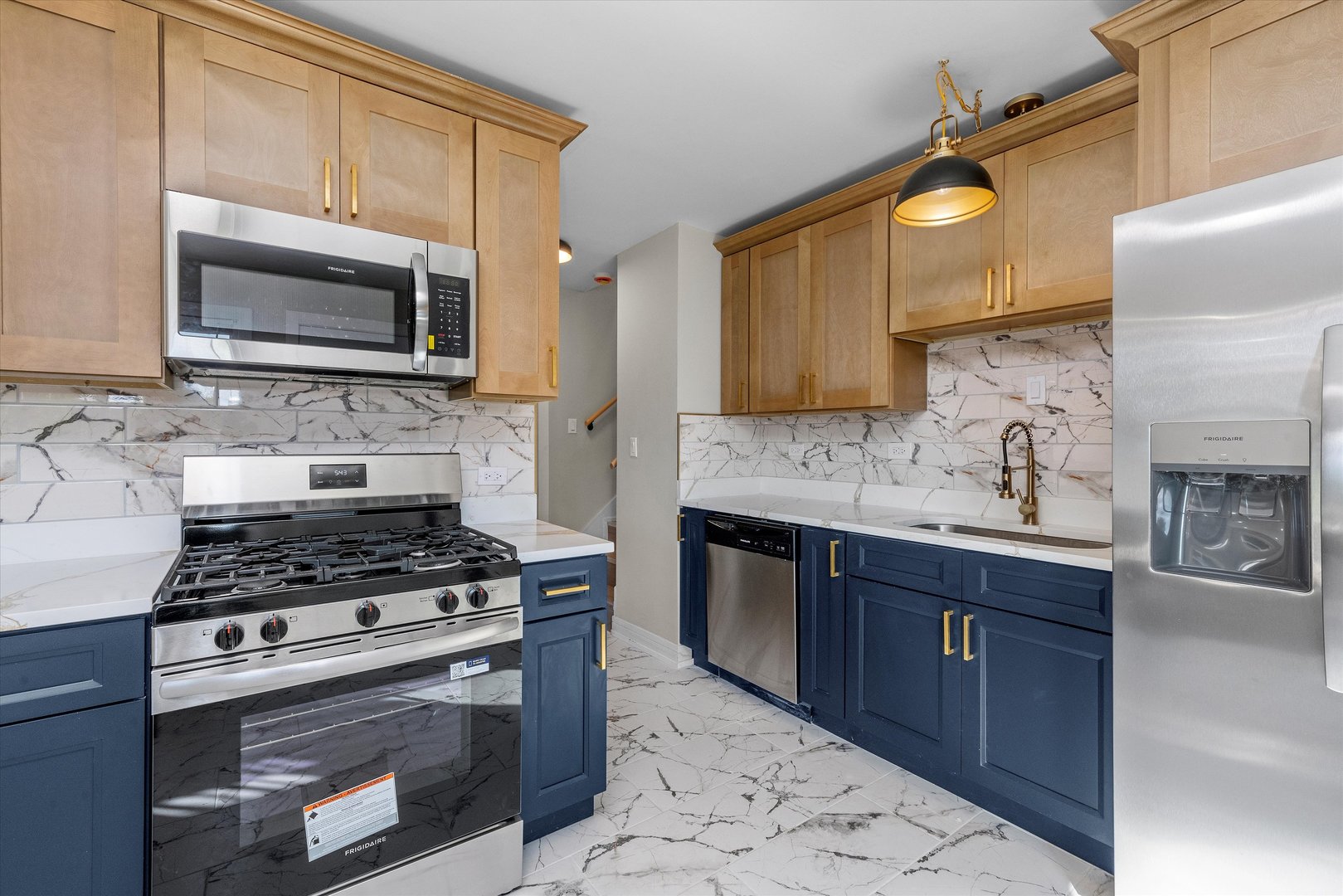 16619 Marshfield Avenue, Markham, IL 60428