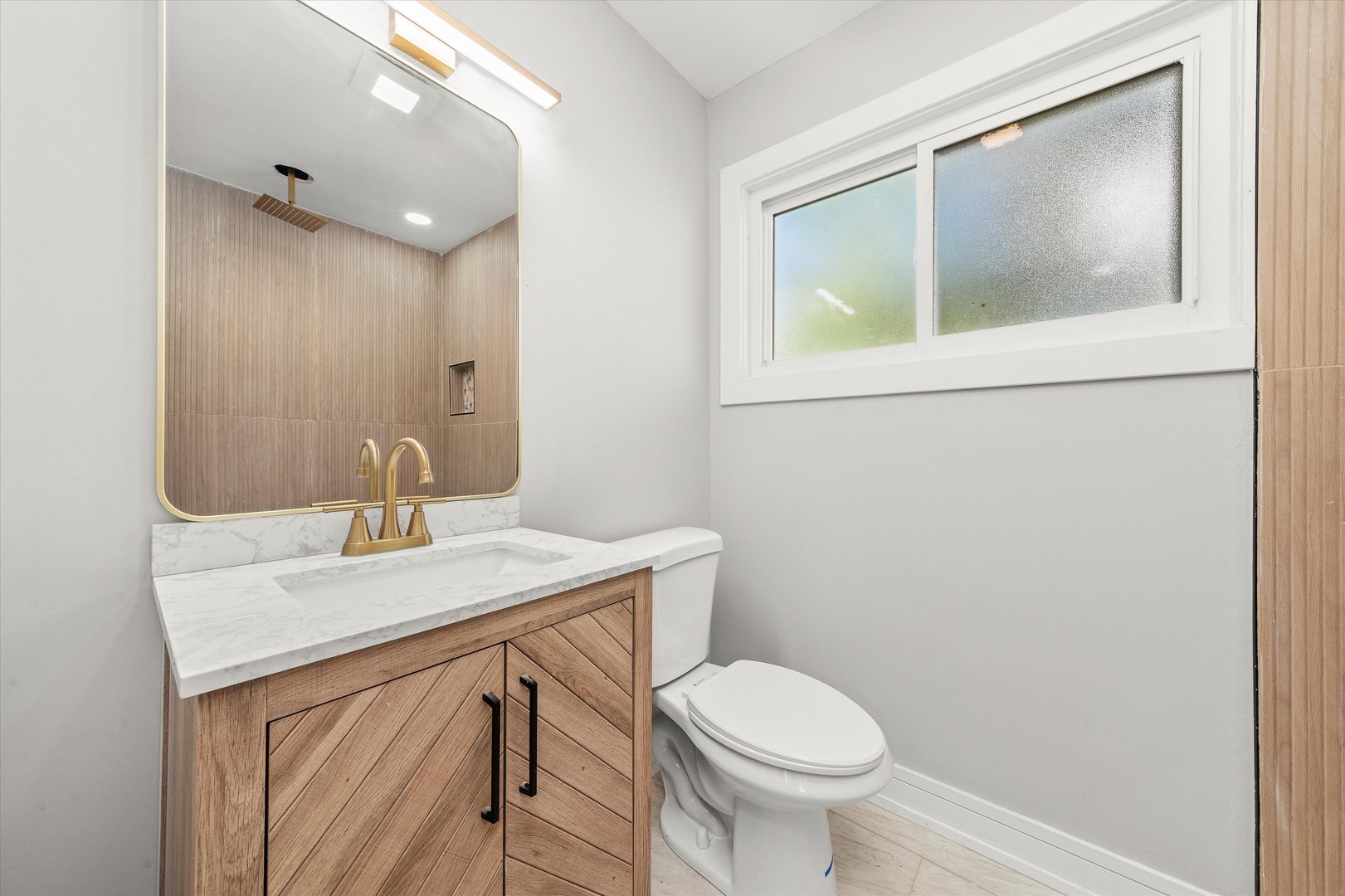 16619 Marshfield Avenue, Markham, IL 60428