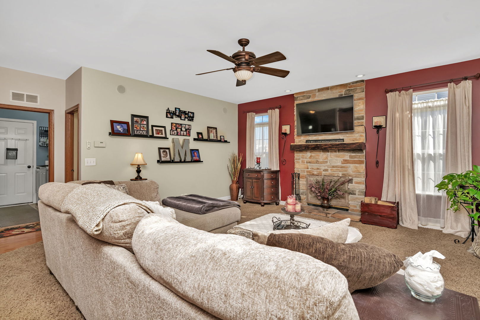 1631 Farmside Lane, Bolingbrook, IL 60490