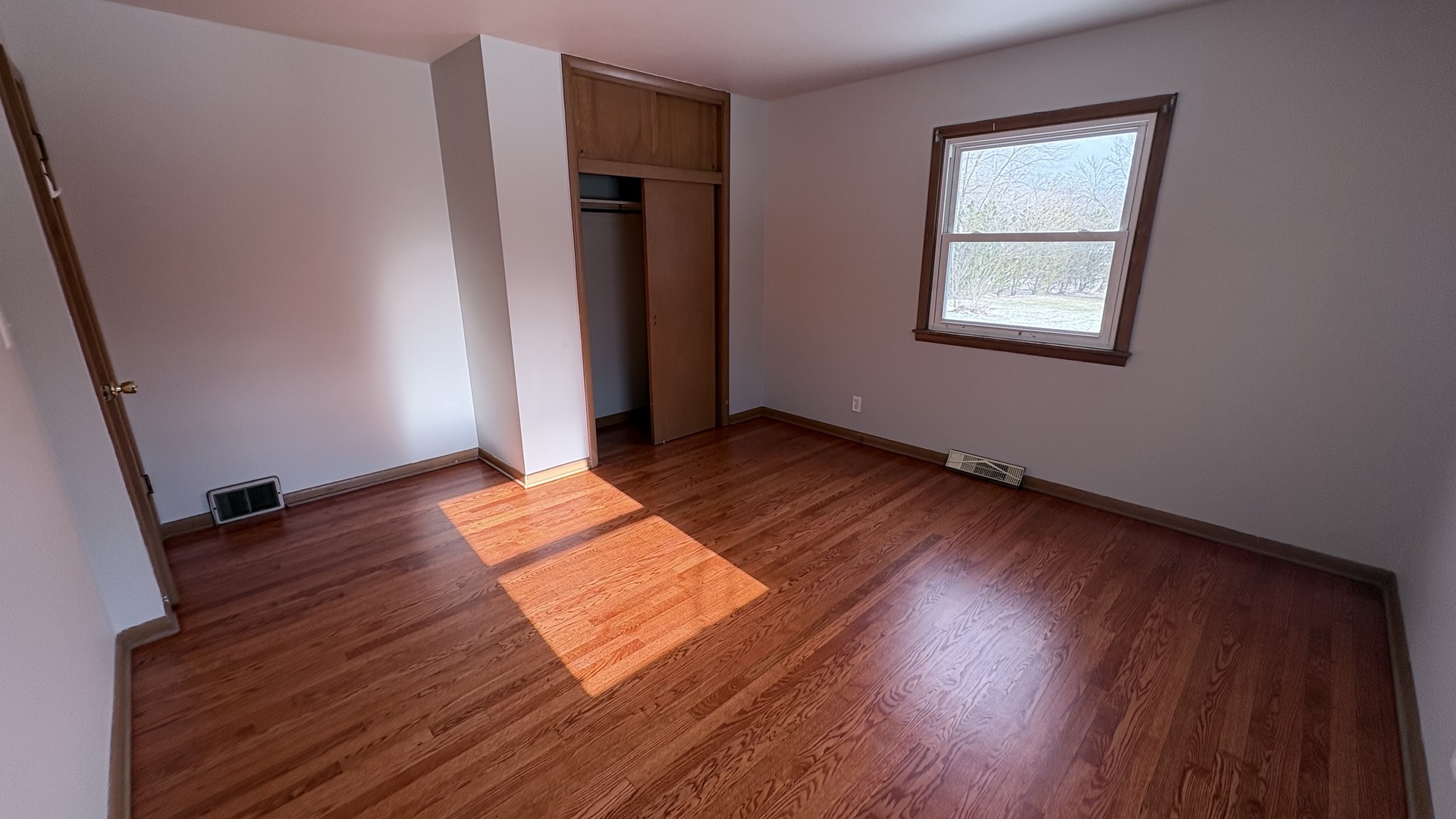 2110 A-B State Route 31, Oswego, IL 60543