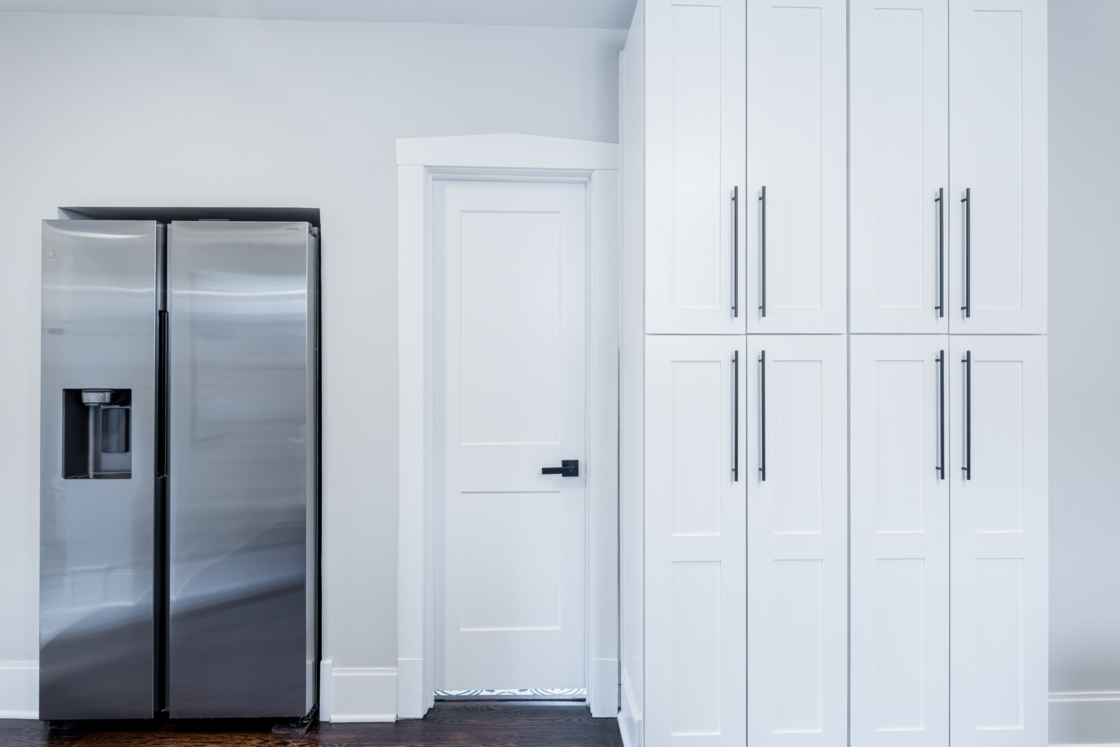 5942 W Eastwood Avenue, Chicago, IL 60630