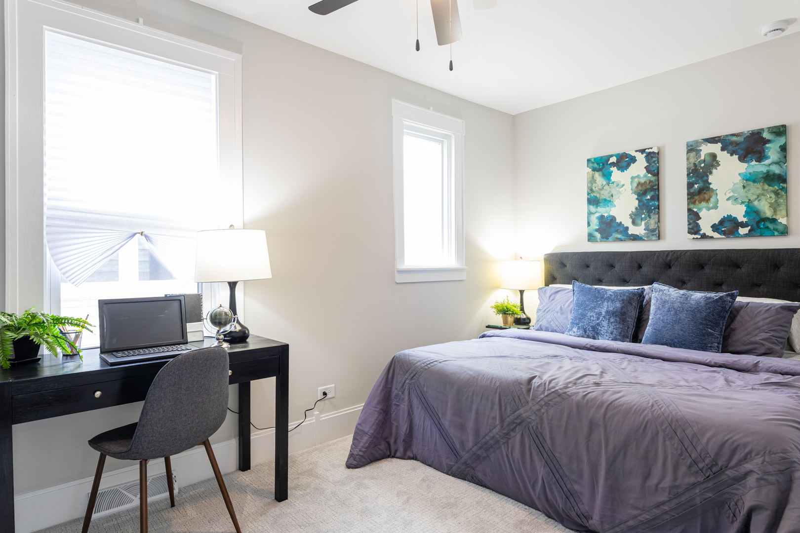 5942 W Eastwood Avenue, Chicago, IL 60630