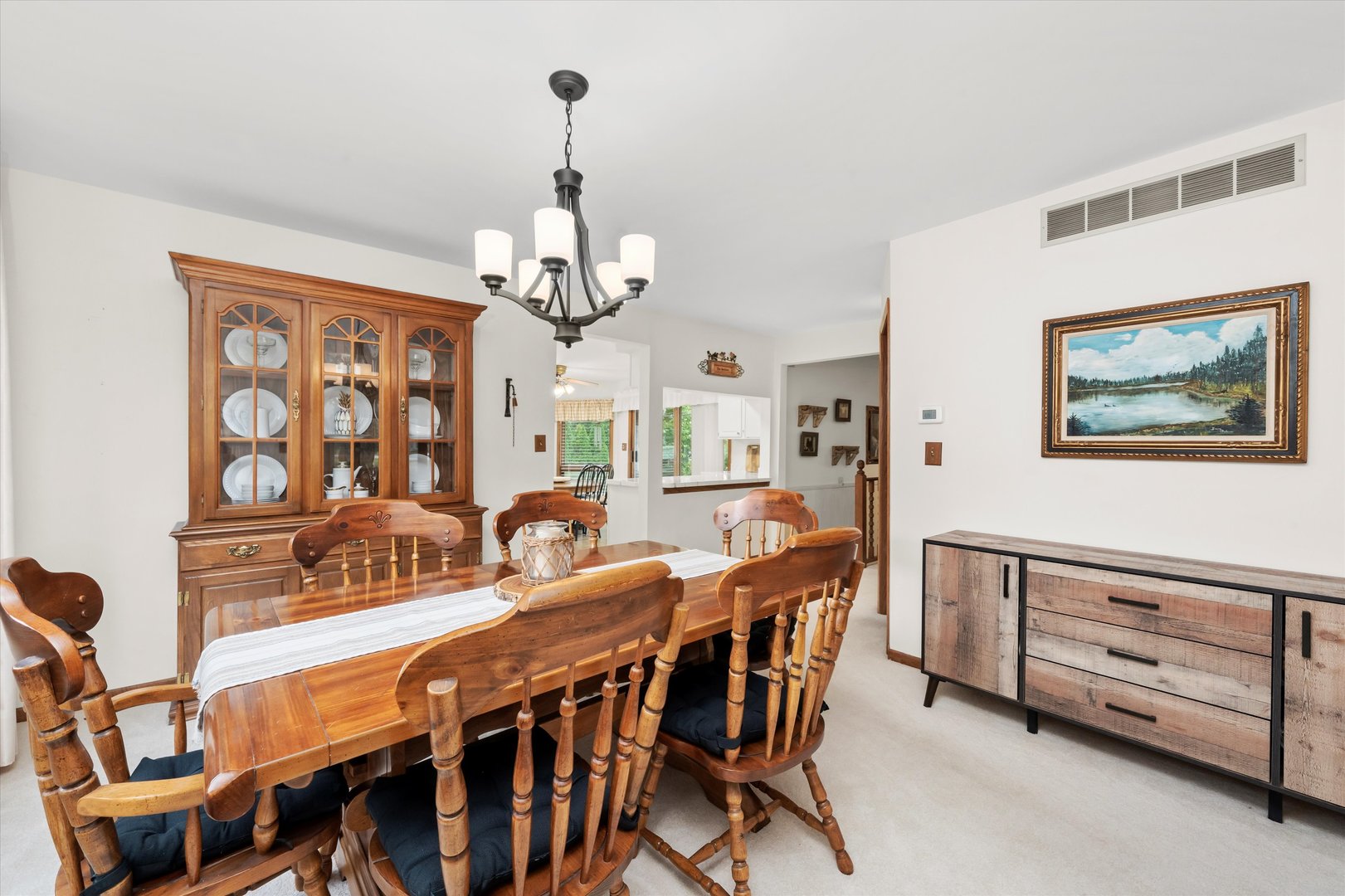 10221 S Eleanor Avenue, Palos Hills, IL 60465