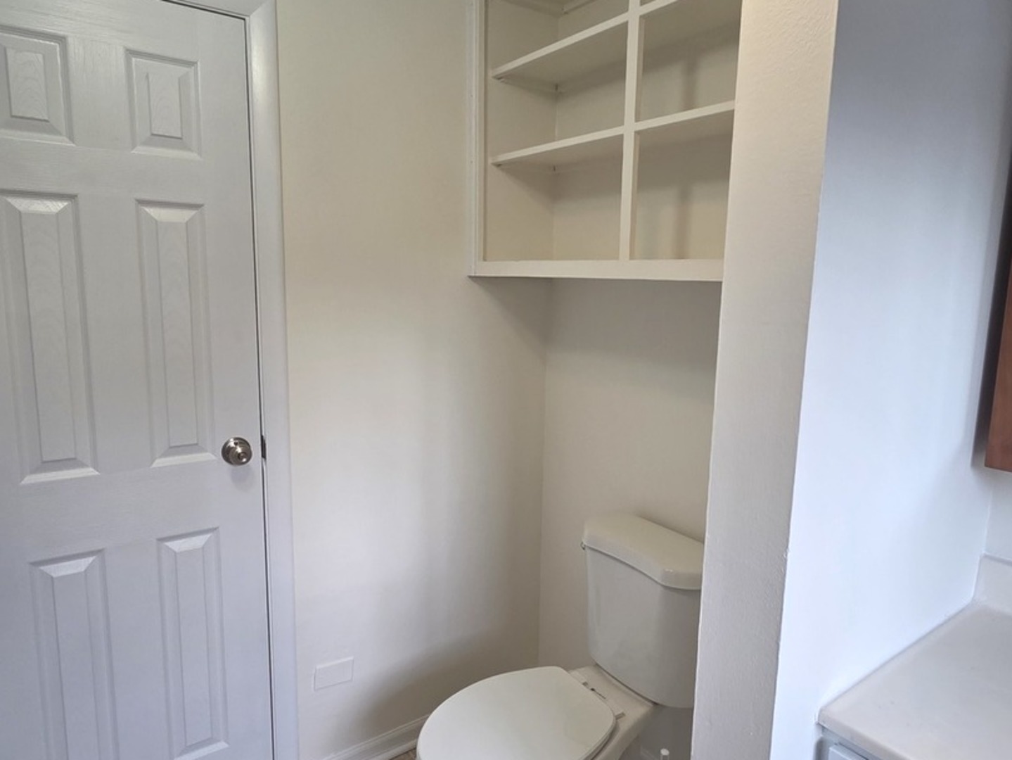 1S252 Stratford Lane, Villa Park, IL 60181