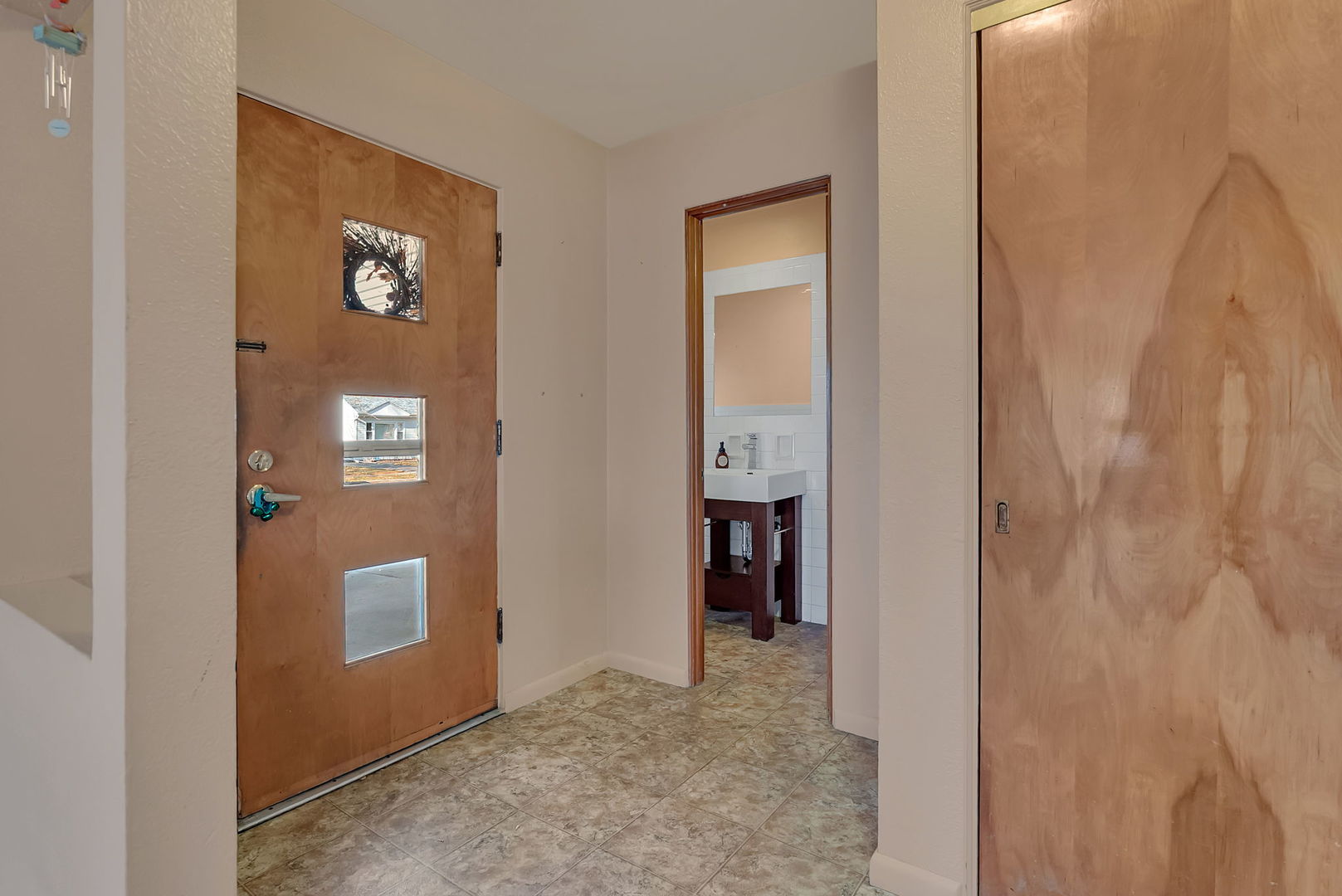 220 Earl Avenue, Joliet, IL 60436