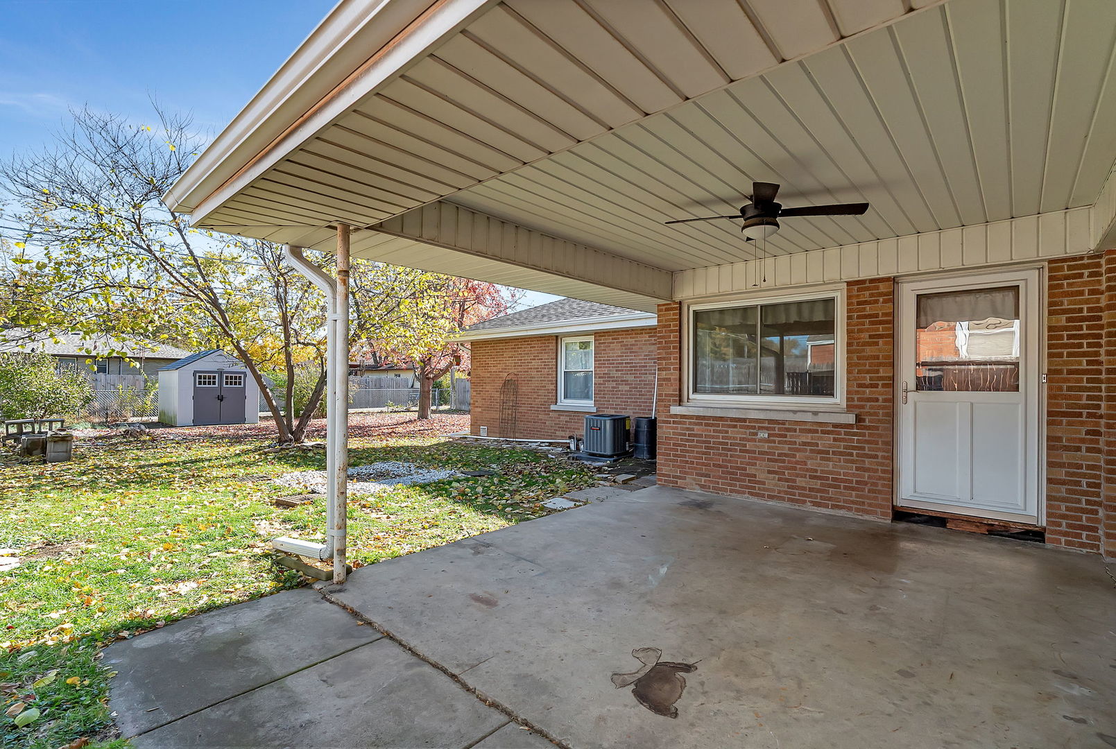 220 Earl Avenue, Joliet, IL 60436